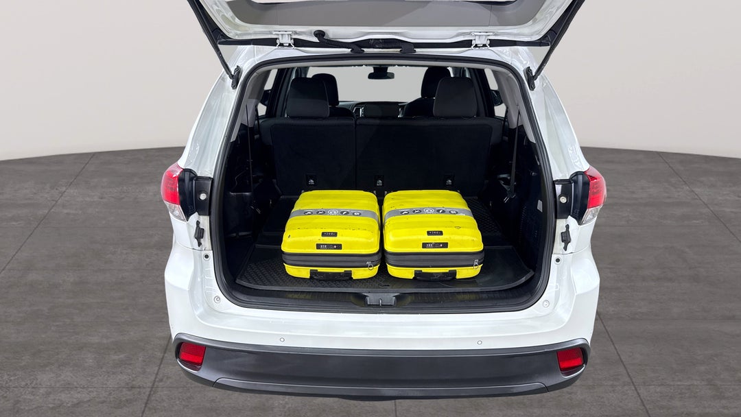 2019 Toyota Kluger Gx (4x2), Automatic, 105039 km, Boot Inside View with Luggage