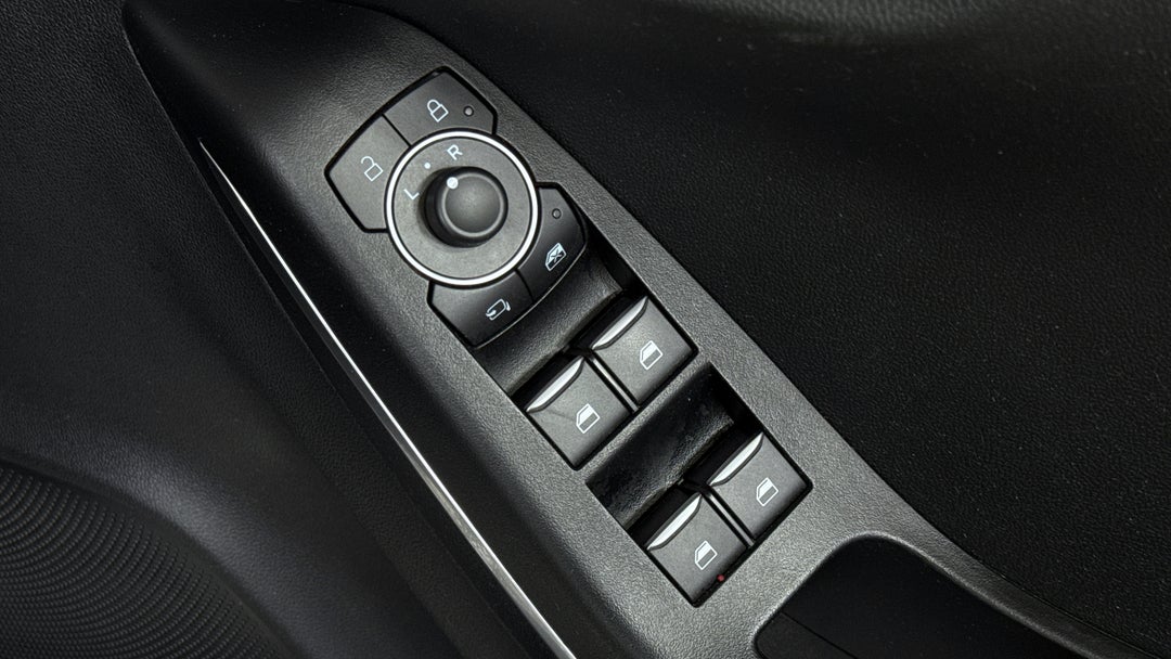 2022 Ford Puma St-line, Automatic, 70839 km, Drivers Side Door Panel Controls