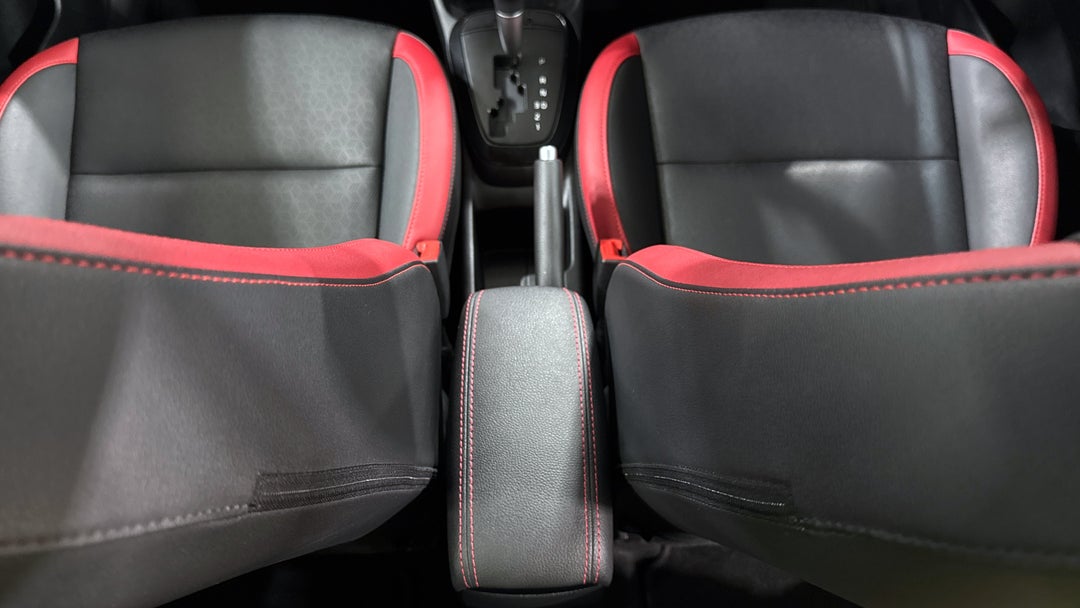 2023 Kia Picanto Gt-line (pe), Automatic, 25295 km, Center Console