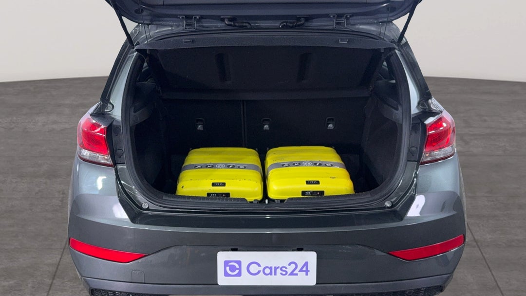 2020 Hyundai i30 Active, Automatic, 128088 km, Boot Inside View with Luggage