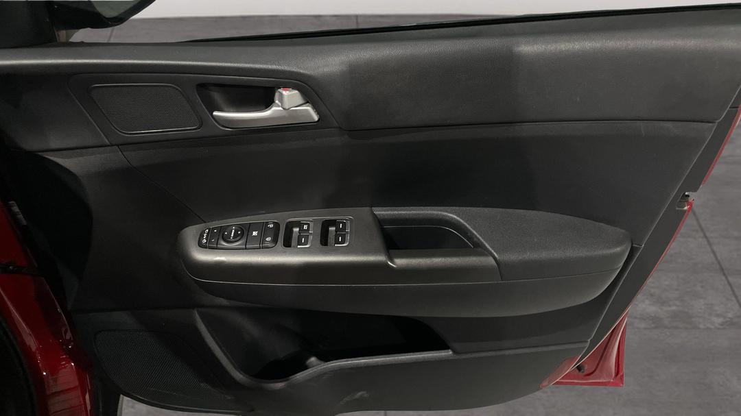 2019 Kia Sportage Si (FWD), Automatic, 99937 km, Speaker View