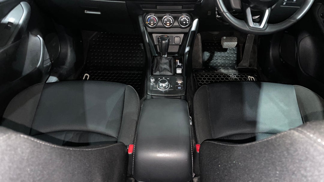 2020 Mazda CX-3 Maxx Sport (FWD), Automatic, 33093 km, Center Console