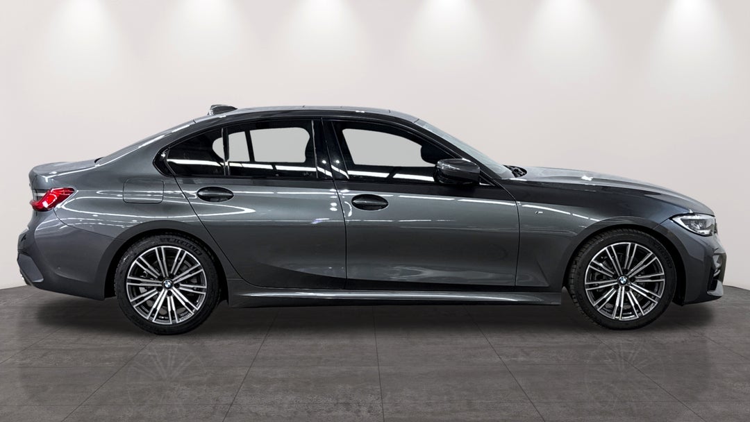 2020 BMW 3 20i M Sport, Automatic, 30961 km, Right Side View