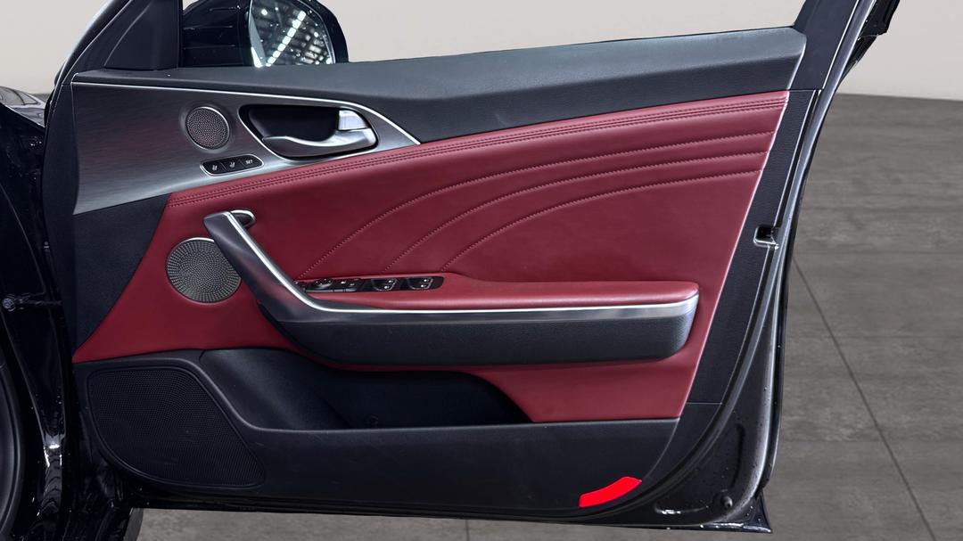 2022 Kia Stinger Gt (red Leather), Automatic, 36687 km, Speaker View