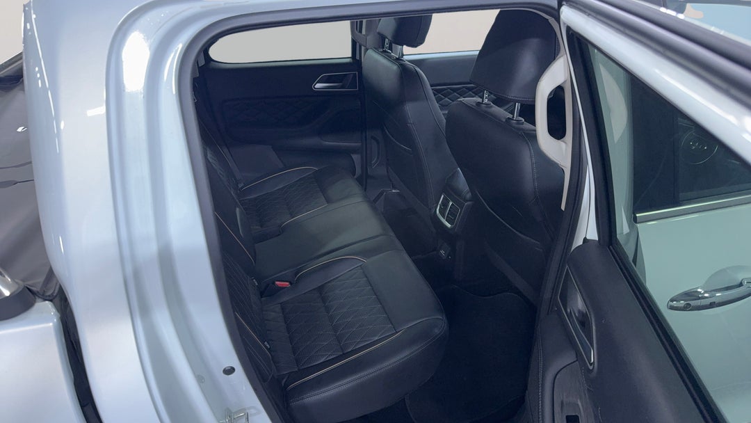 2021 GWM Ute Cannon-X (4x4), Automatic, 72365 km, Right Side Rear Door Cabin View