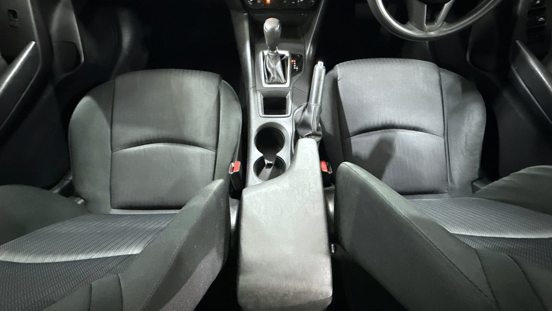 2015 Mazda 3 Neo, Automatic, 148362 km, Center Console