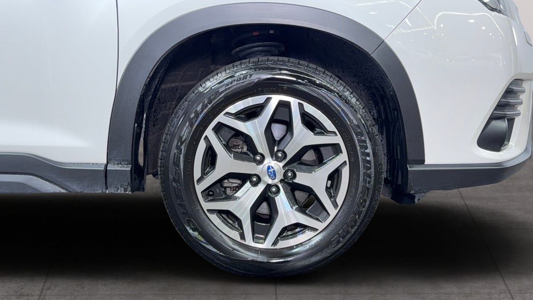 2024 Subaru Forester 2.5i (AWD), Automatic, 39036 km, Right Front Wheel