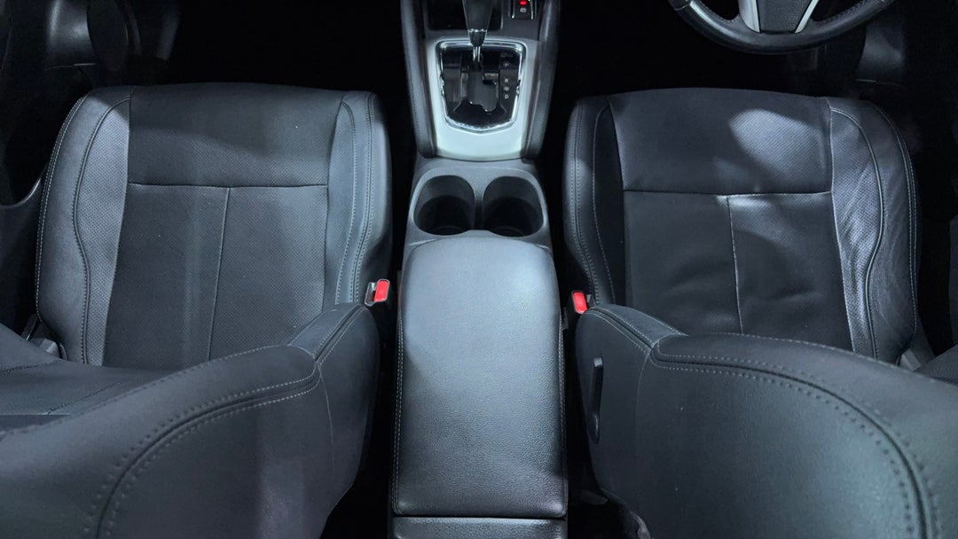 2016 Nissan Qashqai Ti, Automatic, 114532 km, Center Console