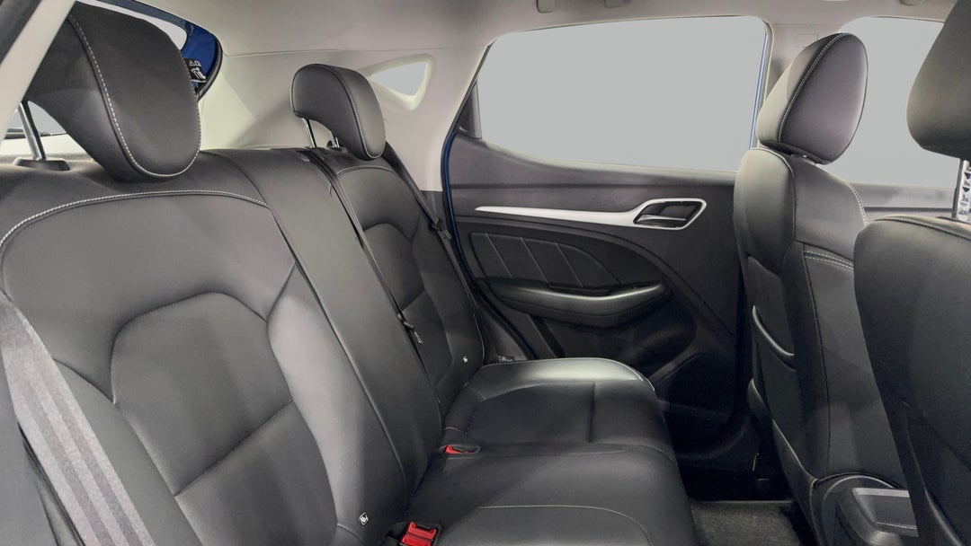 2021 MG ZS Excite, Automatic, 16946 km, Right Side Rear Door Cabin View