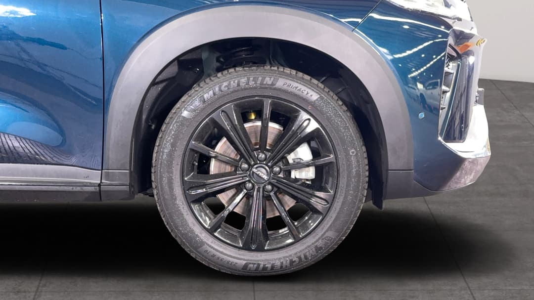 Right Front Wheel
