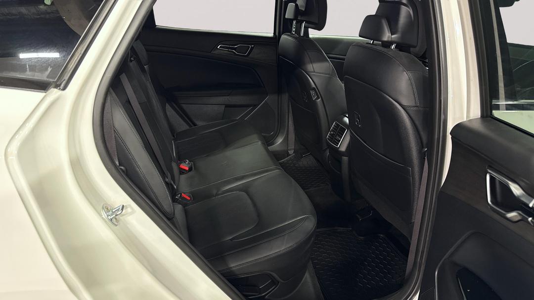 2022 Kia Sportage Gt-line (AWD), Automatic, 48881 km, Right Side Rear Door Cabin View