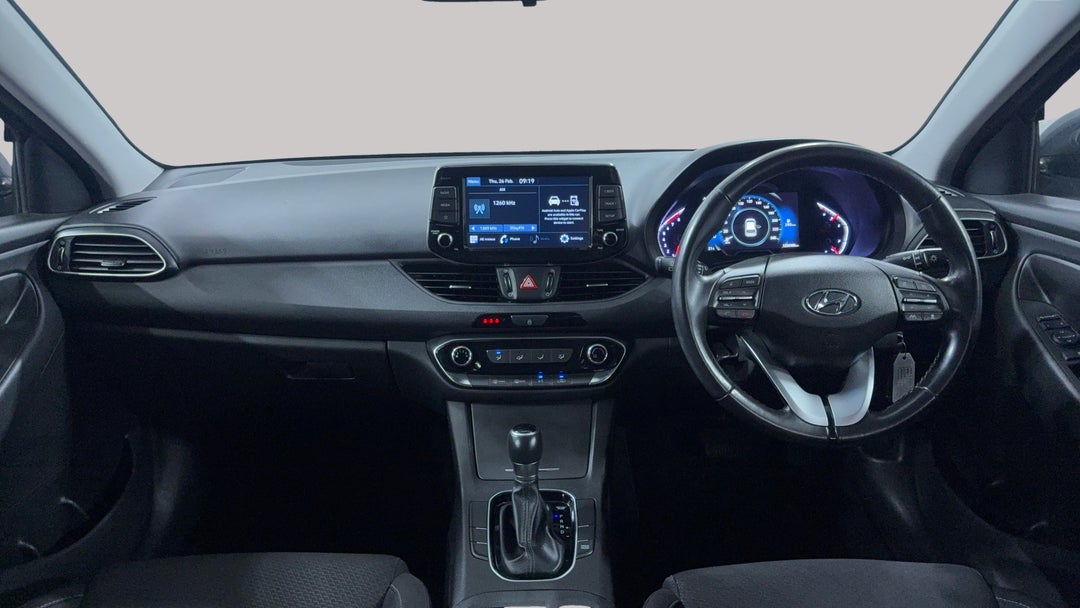 2020 Hyundai i30 Active, Automatic, 128088 km, Dashboard View