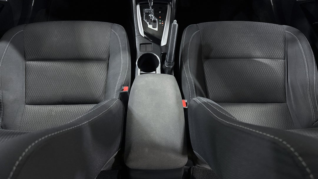 2015 Toyota Corolla Sx, Automatic, 138624 km, Center Console