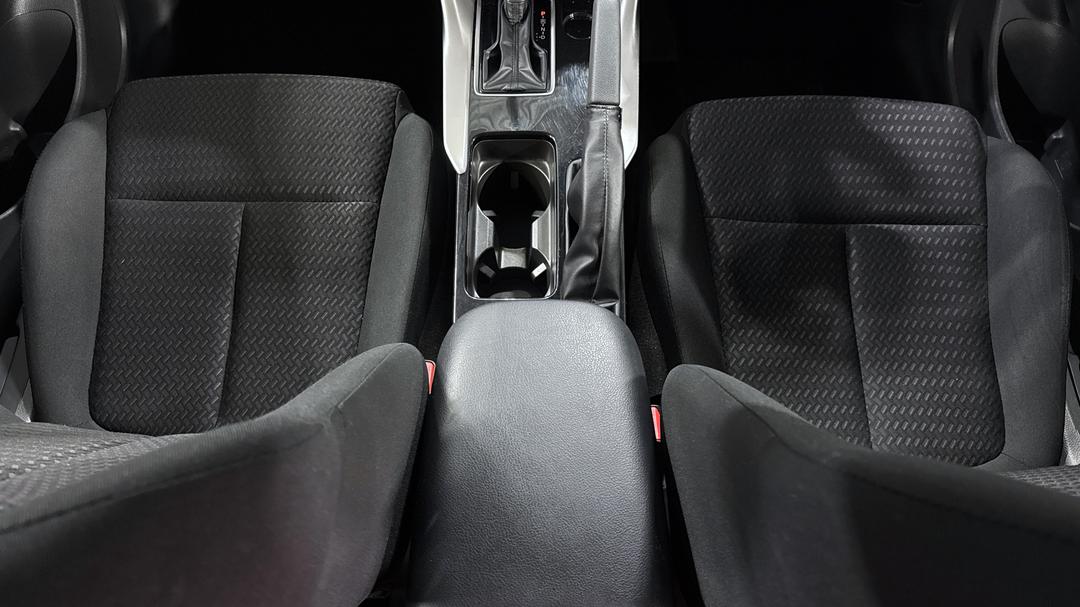 2024 Mitsubishi Eclipse Cross Es (2WD), Automatic, 23474 km, Center Console