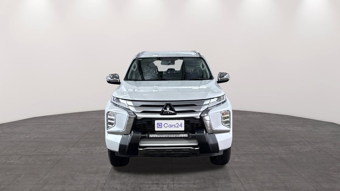 2023 Mitsubishi Pajero Sport Gls (4WD) 7 Seat, Automatic, 19204 km, Front View