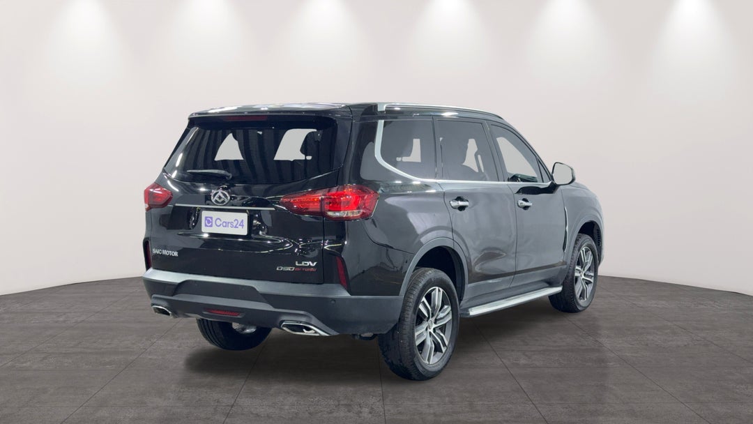 Right Back Diagonal (45- Degree) View