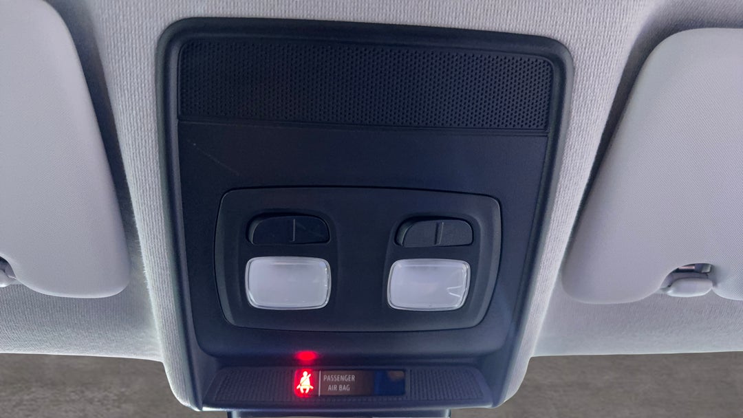 On-Roof Controls/Sunglass holder