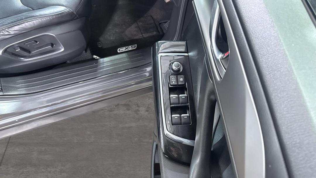 2021 Mazda CX-9 Touring (FWD), Automatic, 89333 km, Drivers Side Door Panel Controls