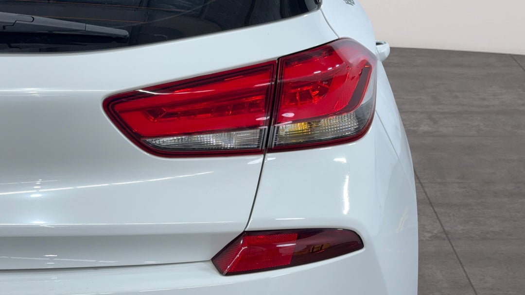 Badge (Boot Right Side)