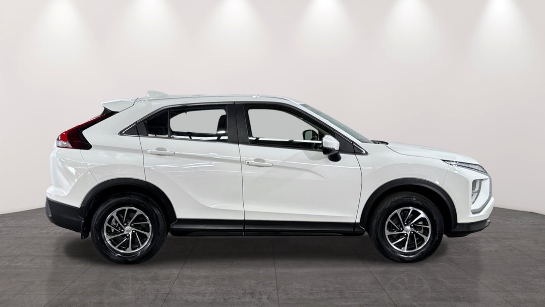 2023 Mitsubishi Eclipse Cross Es (2WD), Automatic, 43755 km, Drivers Side Door Panel Controls