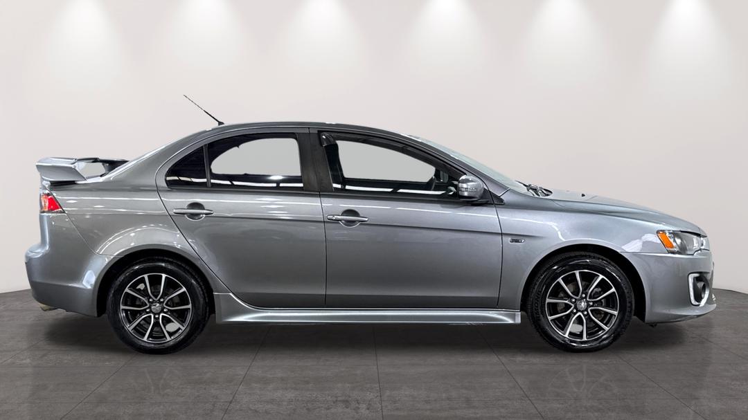 2017 Mitsubishi Lancer Es Sport, Automatic, 83918 km, Right Side View