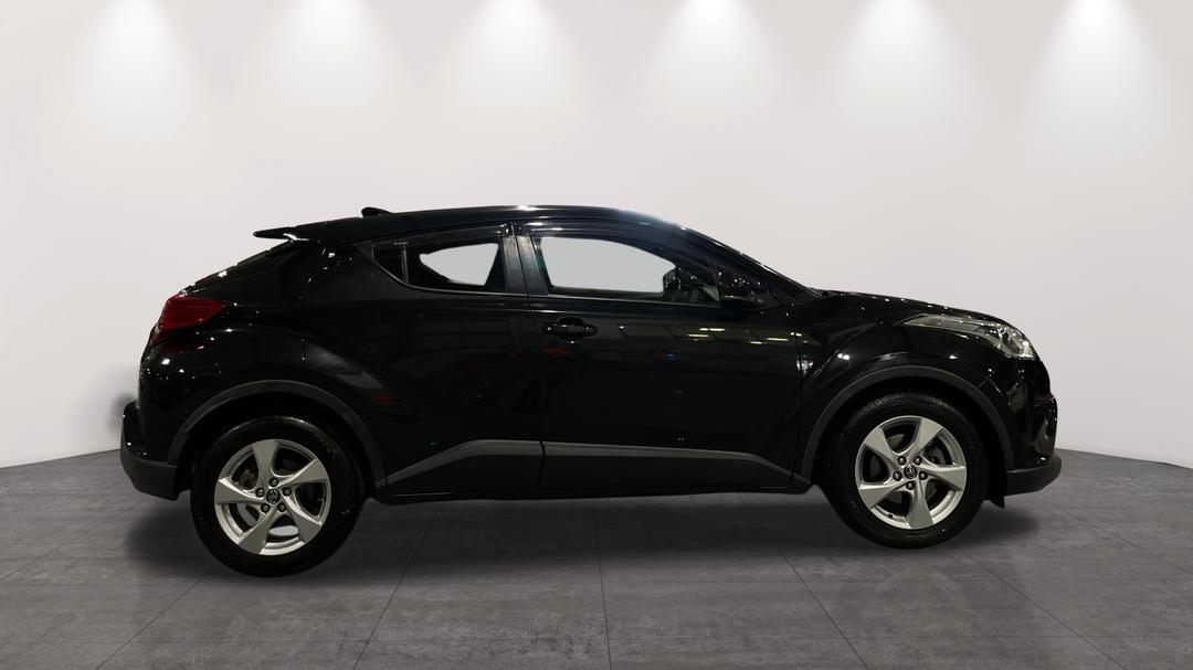 2018 Toyota C-HR (2WD), Automatic, 82458 km, Right Side View