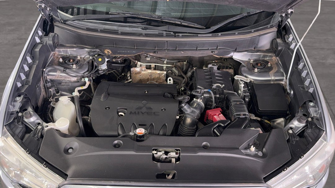 Open Bonnet (Engine)