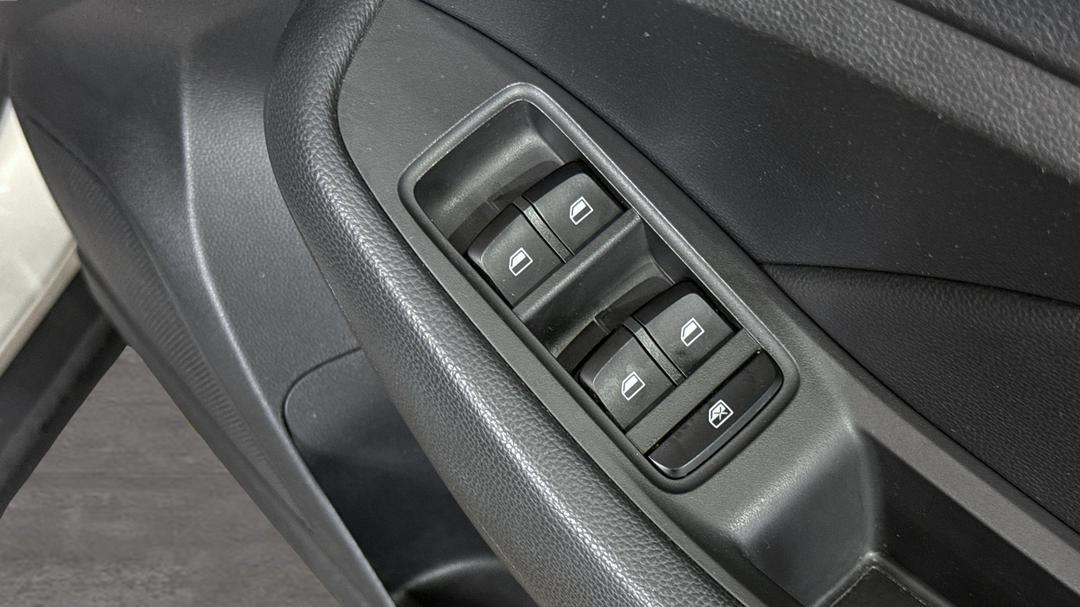 2019 MG ZS Excite Plus, Automatic, 63751 km, Drivers Side Door Panel Controls