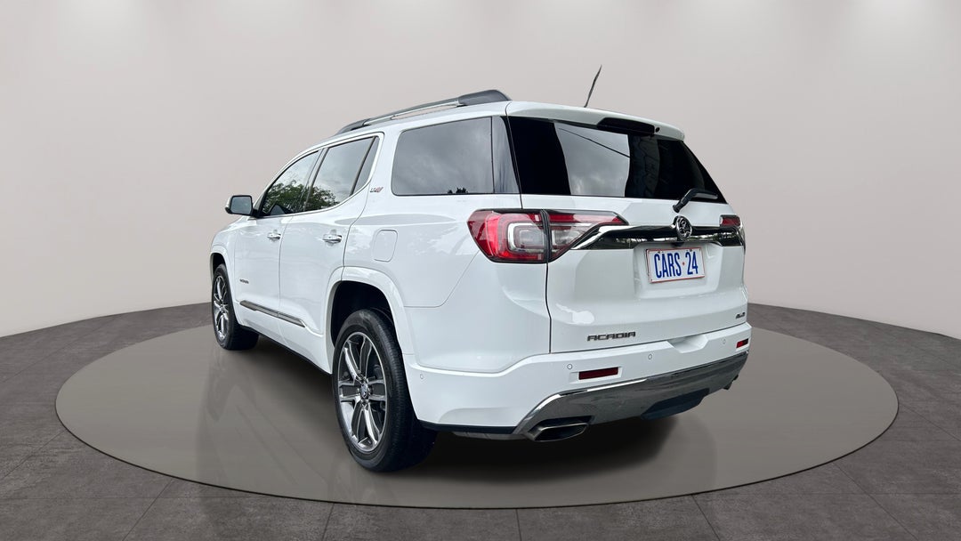 Left Back Diagonal (45- Degree) View