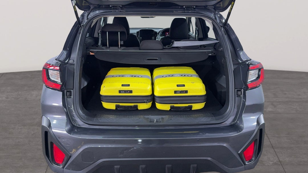 2024 Subaru Crosstrek Awd 2.0l, Automatic, 34396 km, Boot Inside View with Luggage