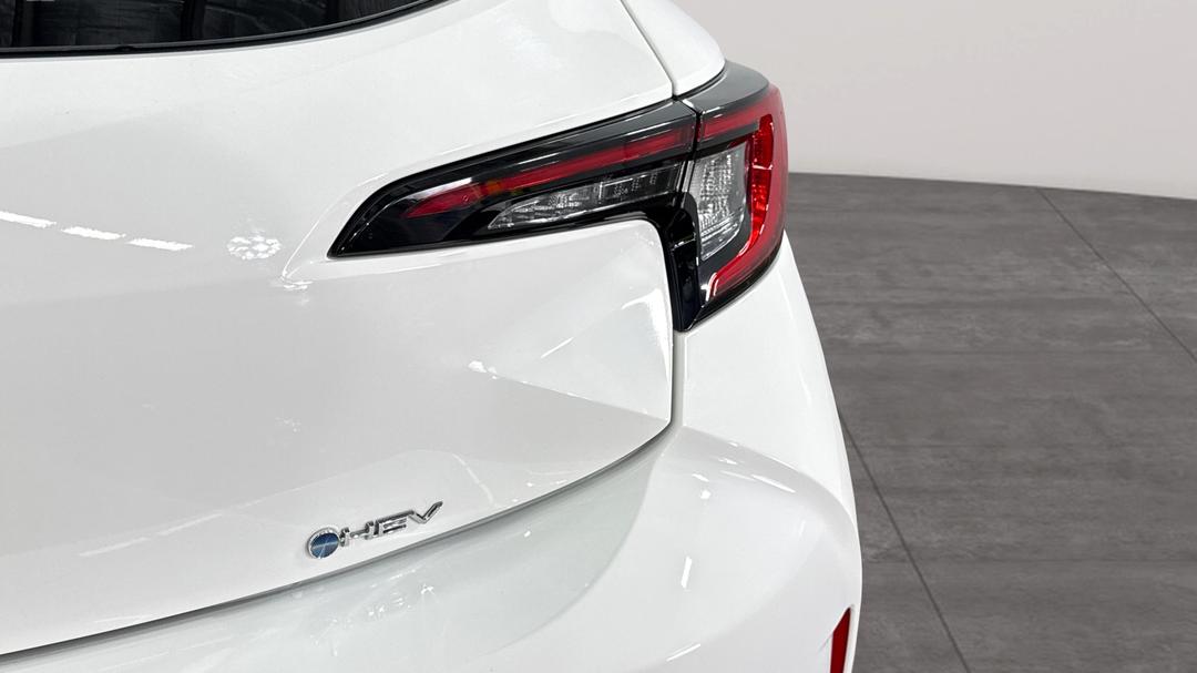 2024 Toyota Corolla Ascent Sport + Conv Pk Hybrid, Automatic, 24979 km, Badge (Boot Right Side)