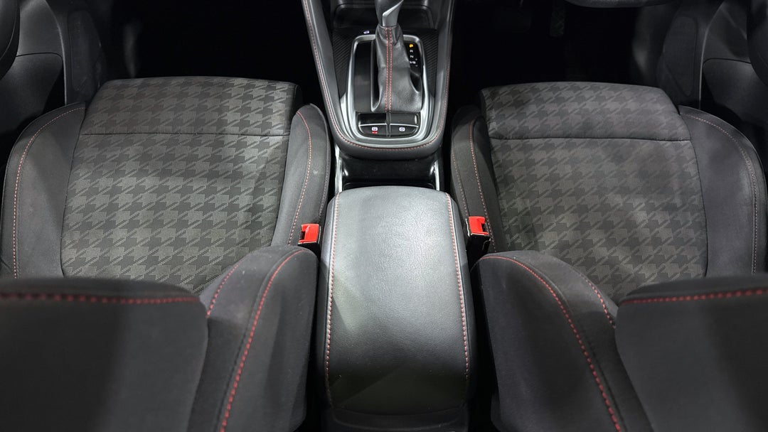 2022 MG Zst Core, Automatic, 62557 km, Center Console