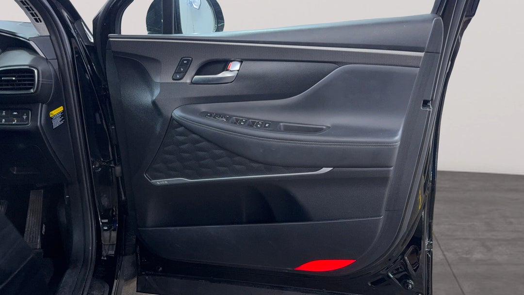 2020 Hyundai Santa Fe Highlander Crdi Blk-bge (AWD), Automatic, 35861 km, Speaker View