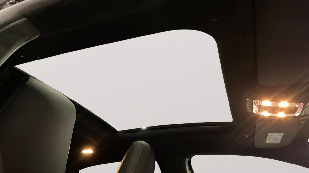 2022 Mercedes-amg A35 4matic, Automatic, 55418 km, Interior Sunroof/Moonroof