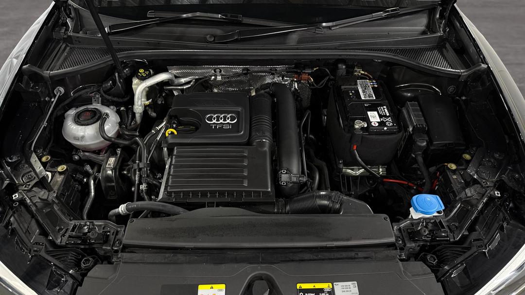 2022 Audi Q3 35 Tfsi, Automatic, 13655 km, Open Bonnet (Engine)