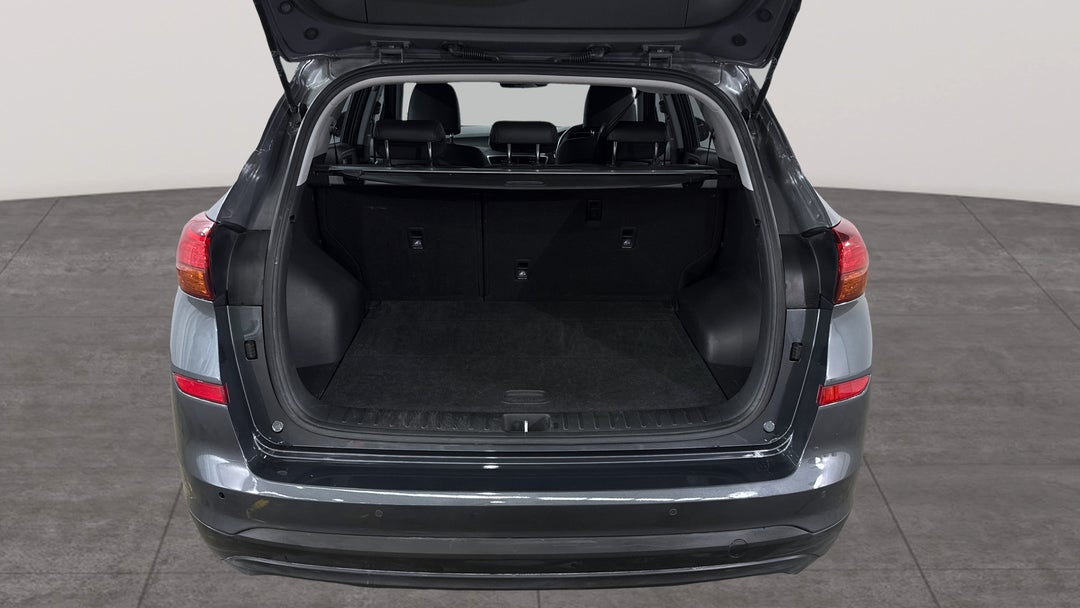 2018 Hyundai Tucson Active X (FWD), Automatic, 68959 km, Boot Inside View