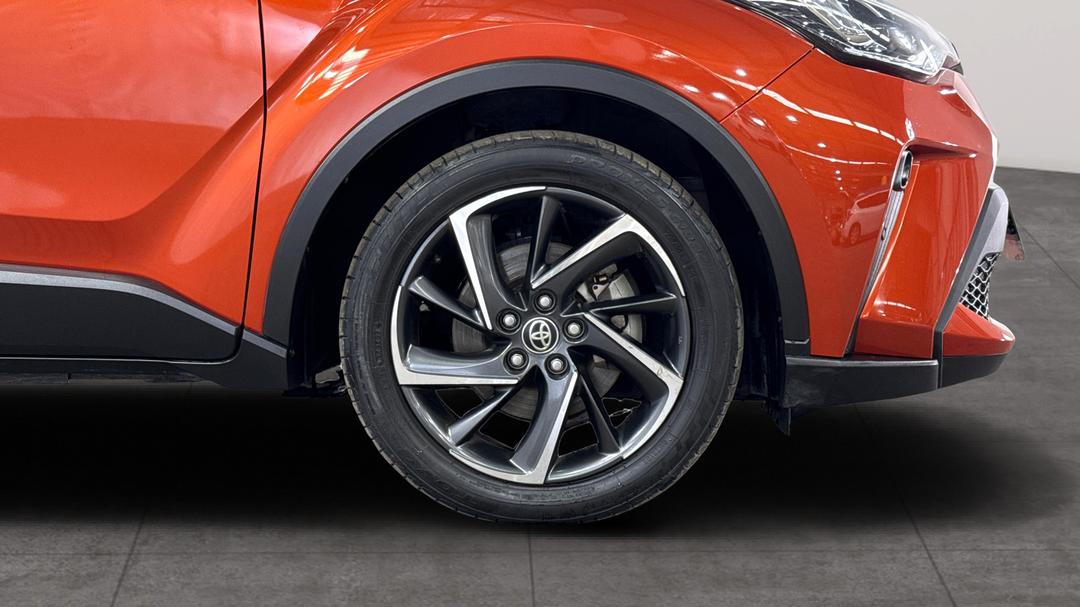 2019 Toyota C-HR Koba (2WD), Automatic, 12042 km, Right Front Wheel