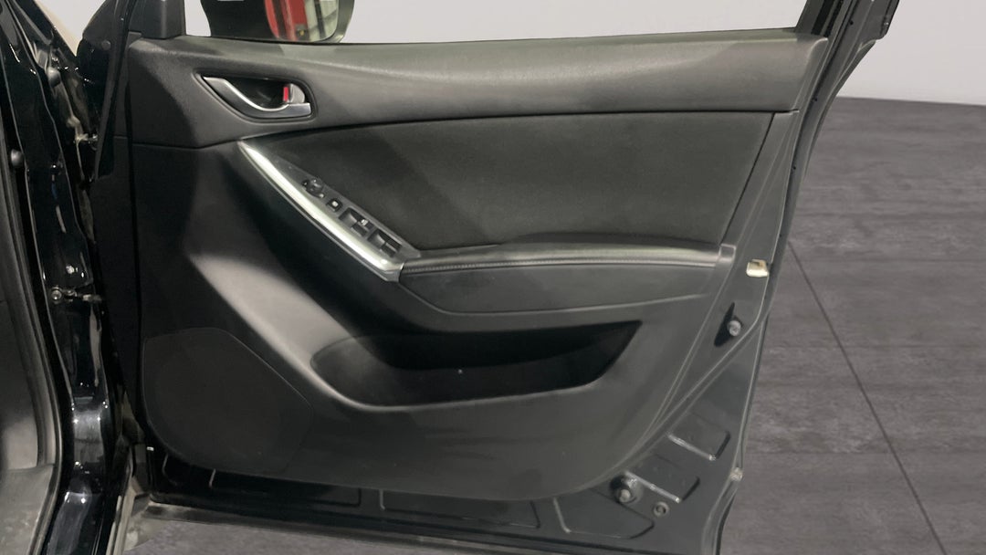 2015 Mazda CX-5 Maxx Sport (4x2), Automatic, 130803 km, Speaker View