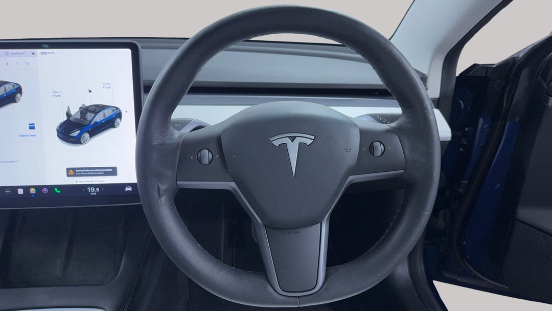 2021 Tesla Model 3 Standard Range Plus RWD, Automatic, 52580 km, Steering Wheel Close-up
