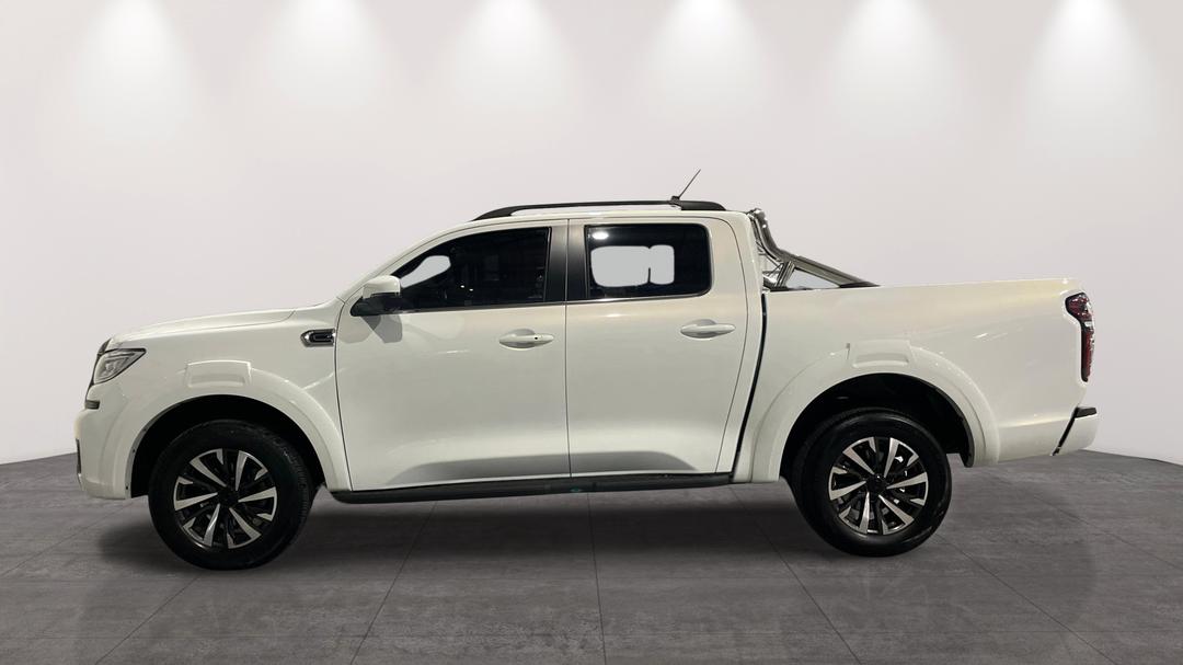 2025 GWM Cannon Lux (4x4), Automatic, 8742 km, Left Side View