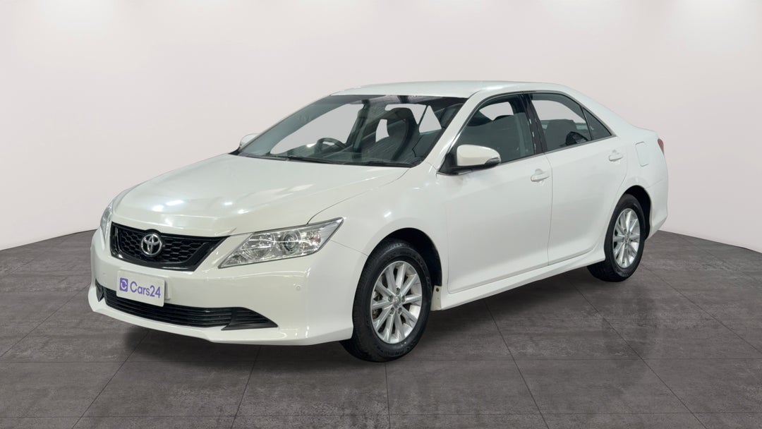 Left Front Diagonal (45- Degree) View