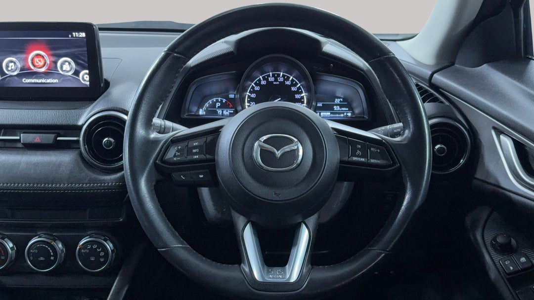 2018 Mazda CX-3 Maxx Sport (AWD), Automatic, 79162 km, Steering Wheel Close-up