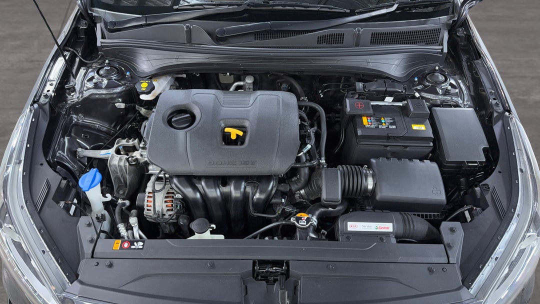 2021 Kia Cerato Sport, Automatic, 34749 km, Open Bonnet (Engine)