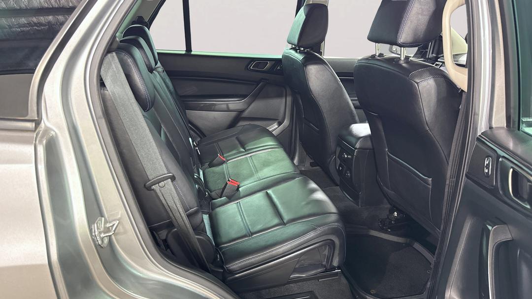 2021 Ford Everest Sport (4WD), Automatic, 95884 km, Right Side Rear Door Cabin View