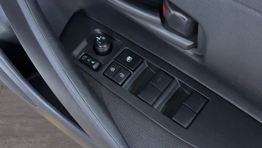 2023 Toyota Corolla Ascent Sport, Automatic, 37288 km, Drivers Side Door Panel Controls