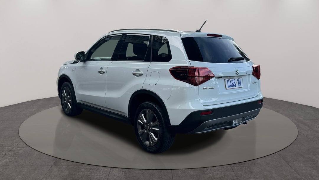 Left Back Diagonal (45- Degree) View