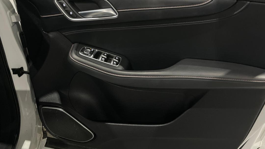 2019 MG HS Vibe, Automatic, 81711 km, Speaker View
