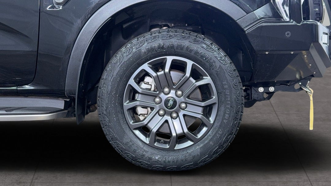 2022 Ford Ranger Wildtrak 3.0 (4x4), Automatic, 48944 km, Right Front Wheel