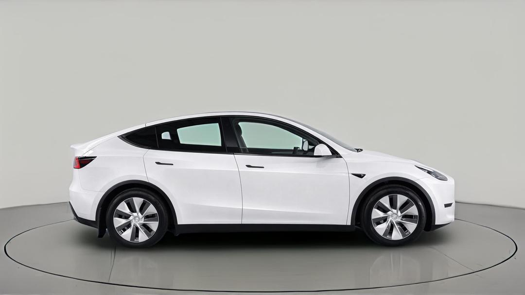 2022 Tesla Model Y Rear-wheel Drive, Automatic, 38164 km, Right Side View
