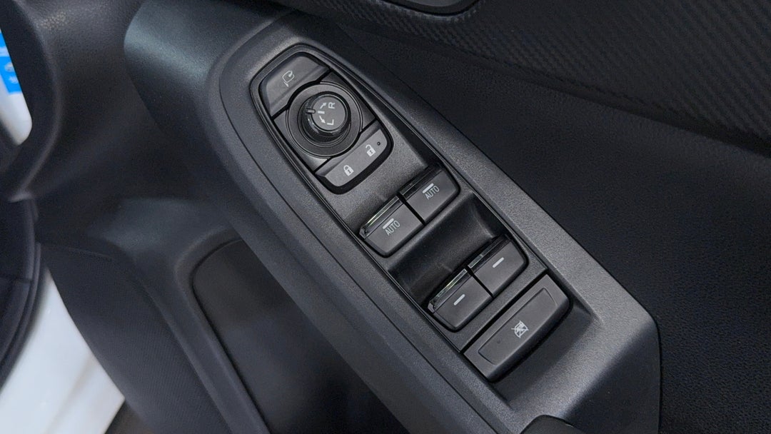 2024 Subaru Crosstrek Awd 2.0l, Automatic, 41662 km, Drivers Side Door Panel Controls